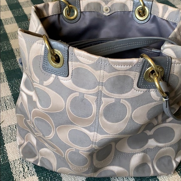 Authentic Coach Bag - Picture 3 of 4